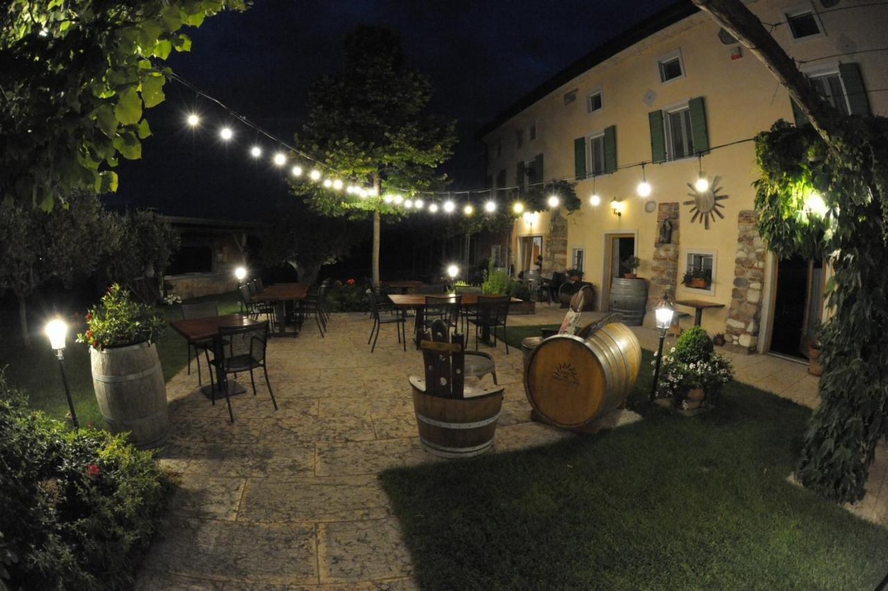 Agriturismo Sol De Montalto Rivoli Veronese Buitenkant foto