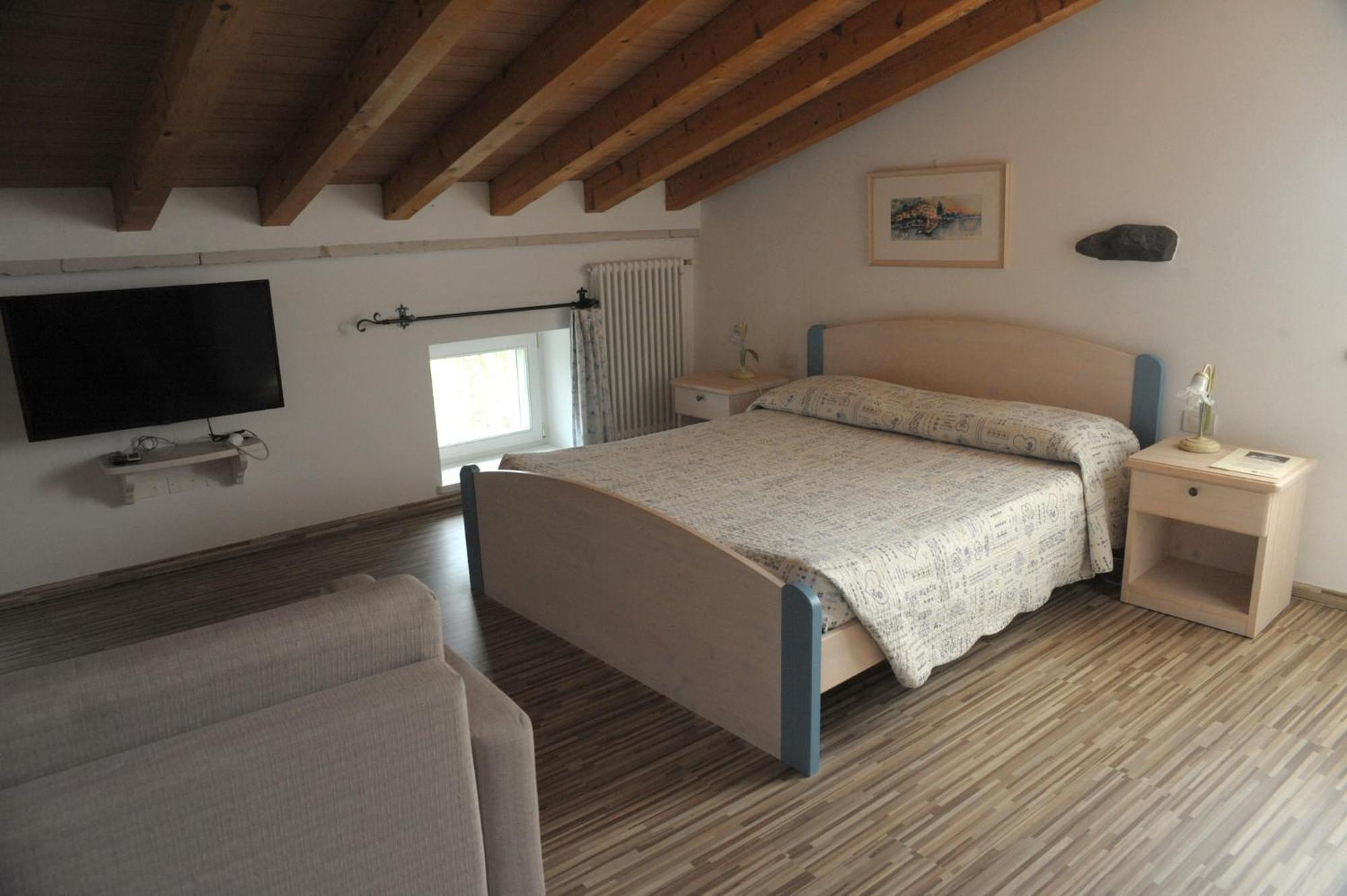 Agriturismo Sol De Montalto Rivoli Veronese Kamer foto