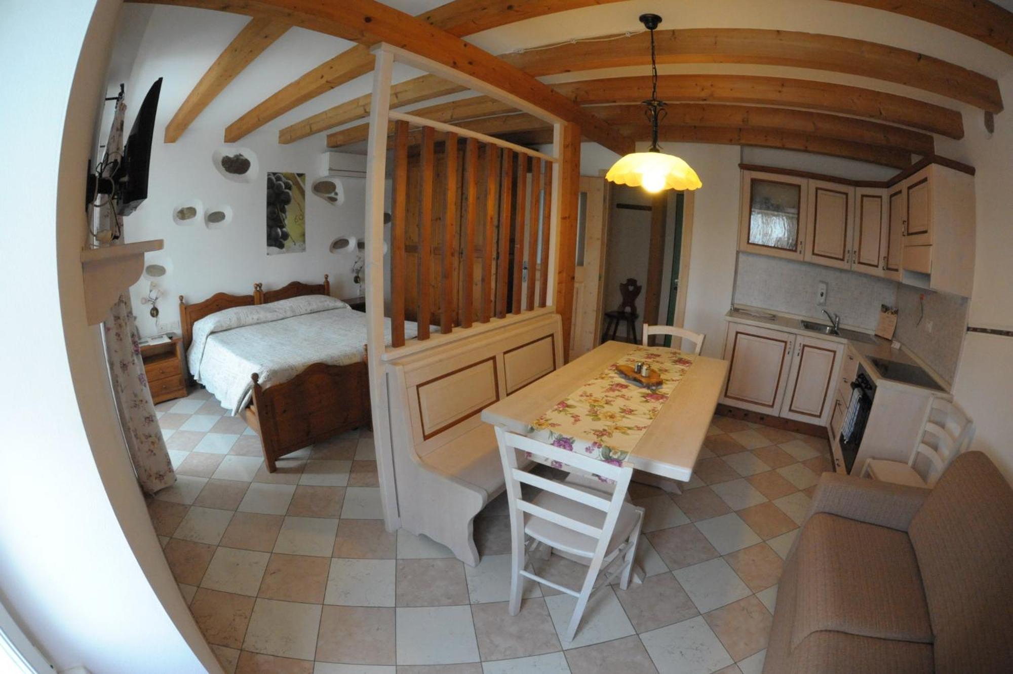 Agriturismo Sol De Montalto Rivoli Veronese Kamer foto